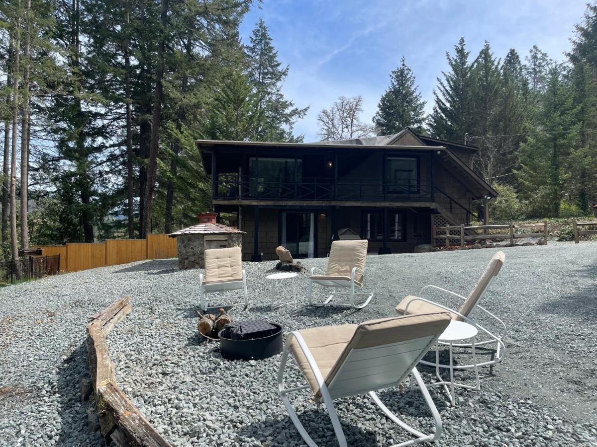 The River House * Grants Pass